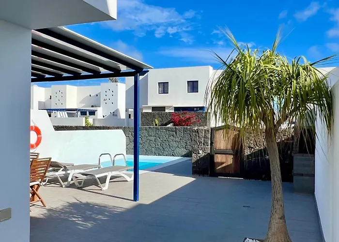 Lovely Adas * פלאיה בלנקה