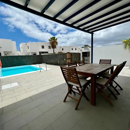 Lovely Adas Villa Playa Blanca (Lanzarote)
